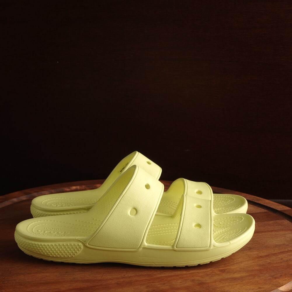 Crocs Sandals Unisex SZ M9 W11 Yellow Classic Slide Comfort Beach Pool Flat Shoe
